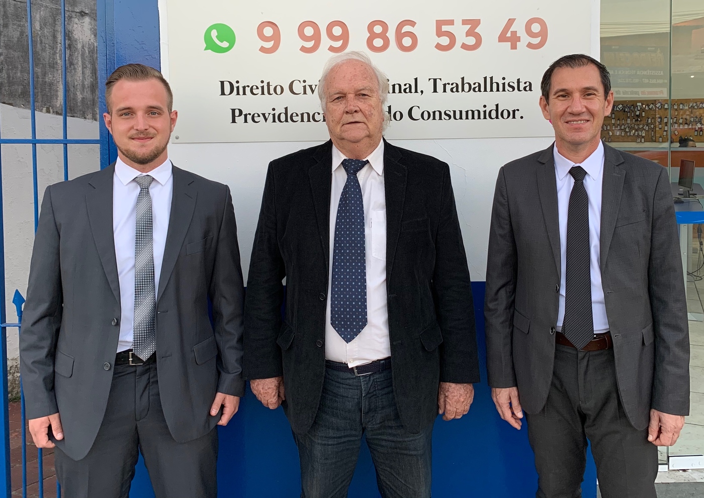 Equipe do escritório: Á esquerda Dr. Imhoff, ao centro Dr. José Flávio e a direita Dr. Fantin